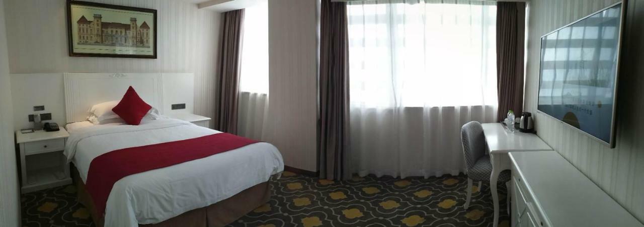 Ramada Encore Wyndham Nanning City Center Qingxiu Esterno foto